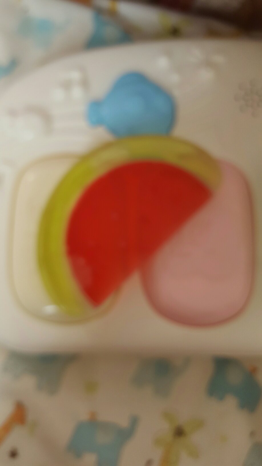 活动期间给儿子买了好多吃喝玩乐的东西,质量都不错都是正品,孩子喜欢我们大人也满意,送货速度快服务好,停不下的买买买