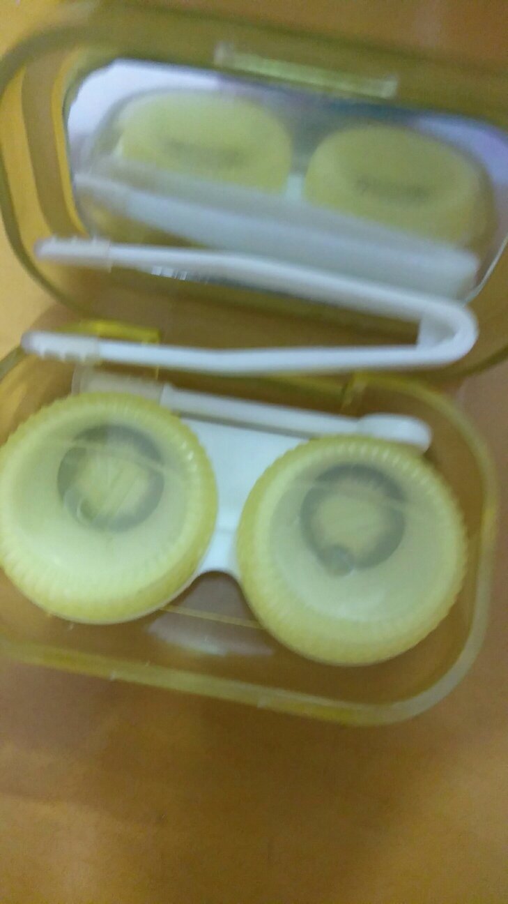 很舒服,带上很自然,眼睛无异物感,不错,值得购买。