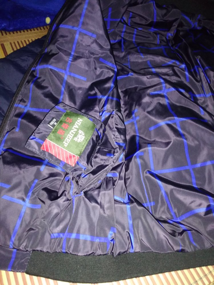 质量,布料都可以!衣领如果是立领就更好了!各方面都ok给五星