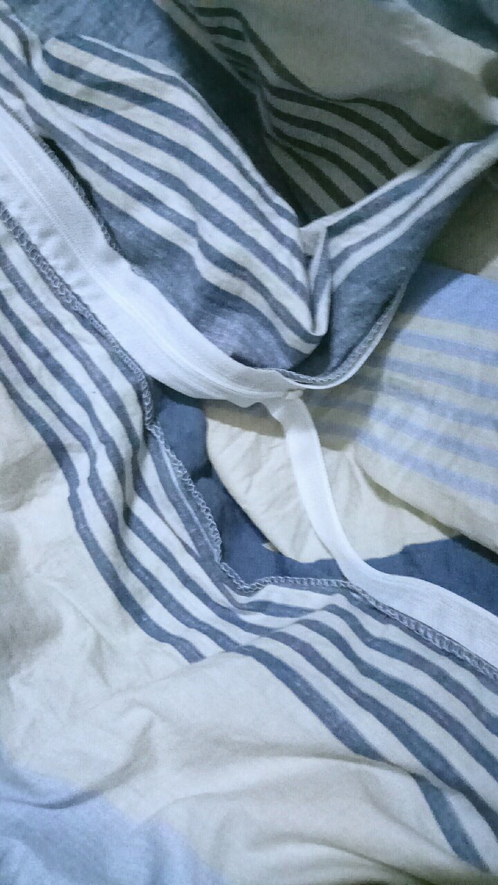枕套大了