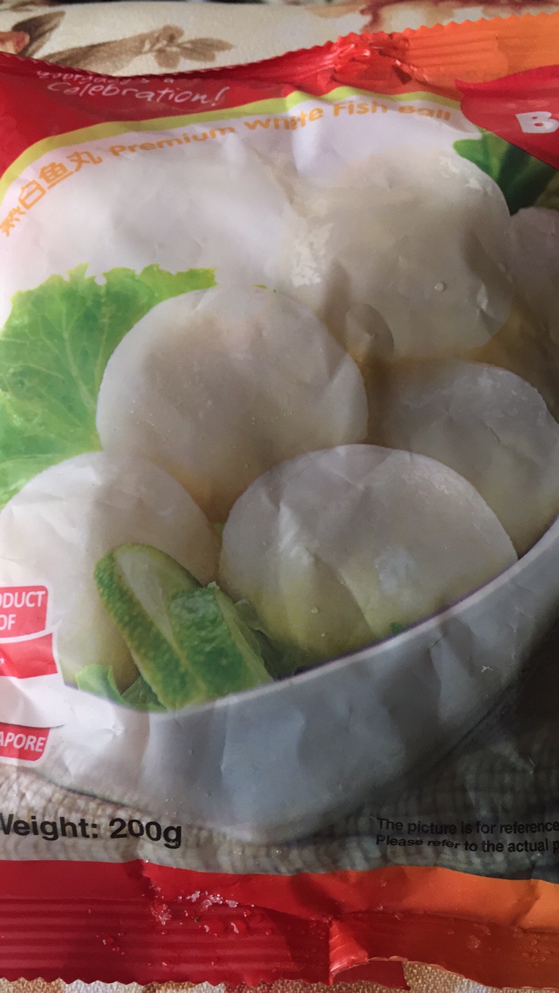 第一次买这种鱼丸 目前还没吃 看上去很不错 吃过以后好的话再买吧 先好评一个