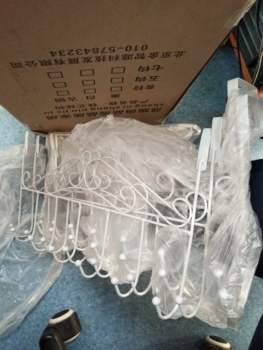 质量一般,有掉漆现象,毕竟一分价钱一分货嘛。。。。。。。。。。。