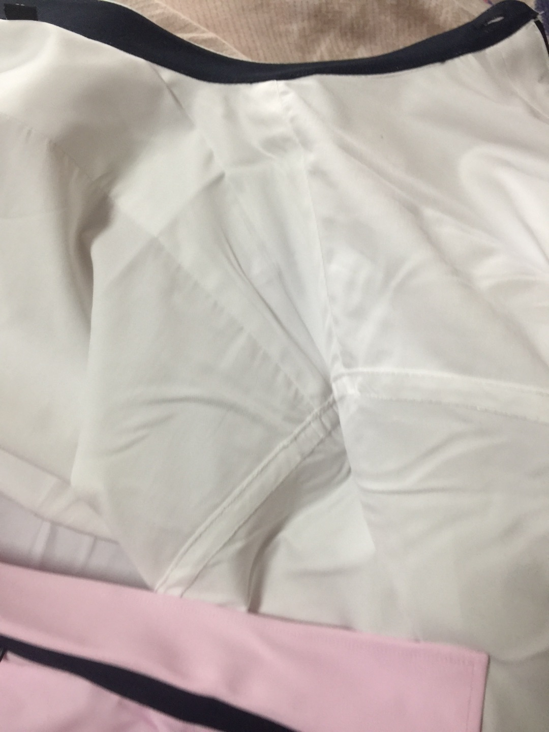 衣服不平正洗了是不是好点其他还行