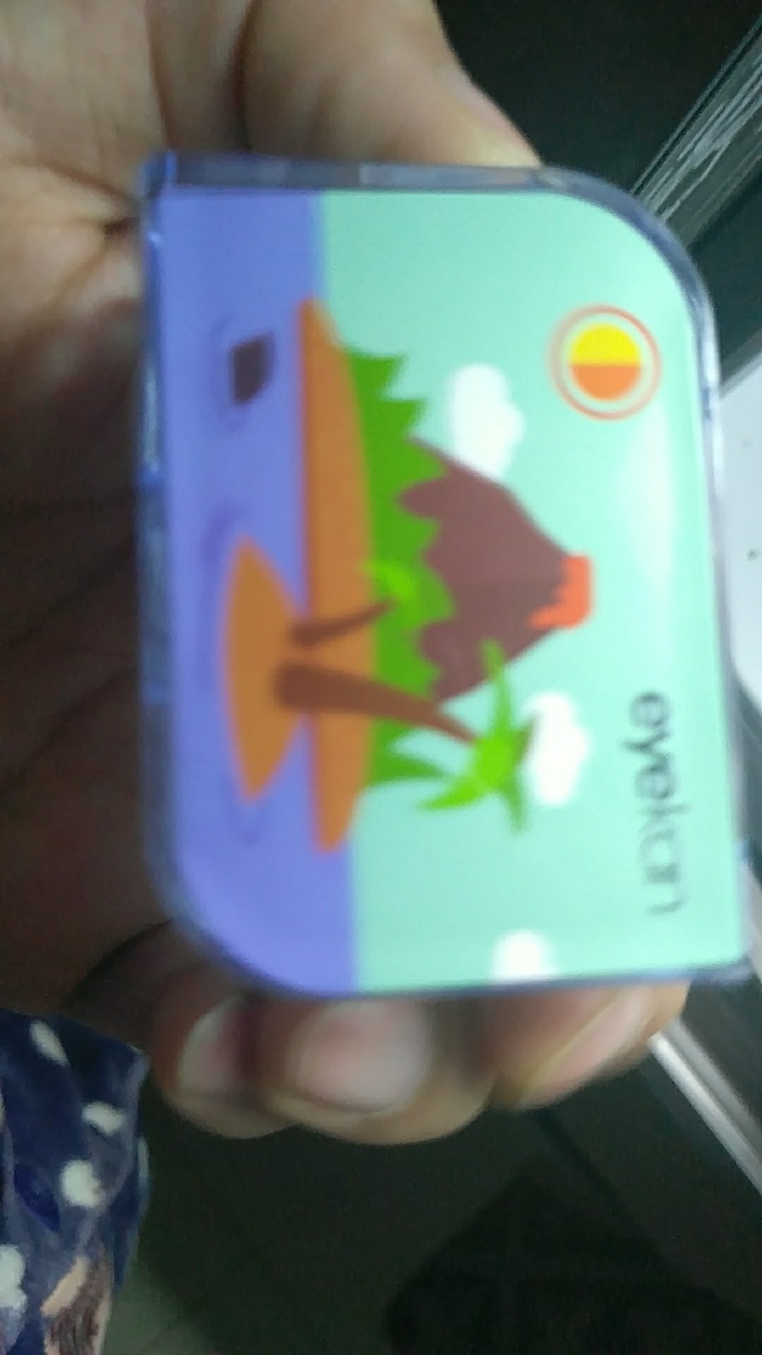 凑单买的,已经有很多个备用的了。还不错,小巧便宜。样式也好看。