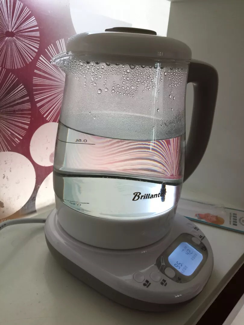 给同事买的,说很好用,而且plus真的便宜很多呢