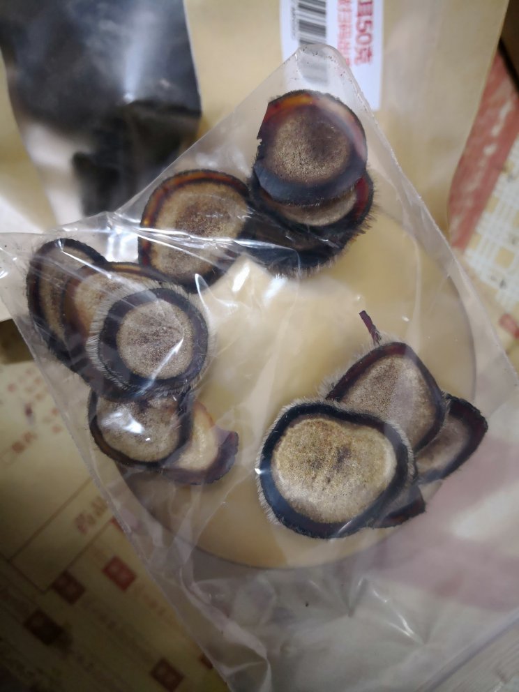 腊片非常好,包装OK还有赠品黑木耳,快递一搬。下次包一箱,