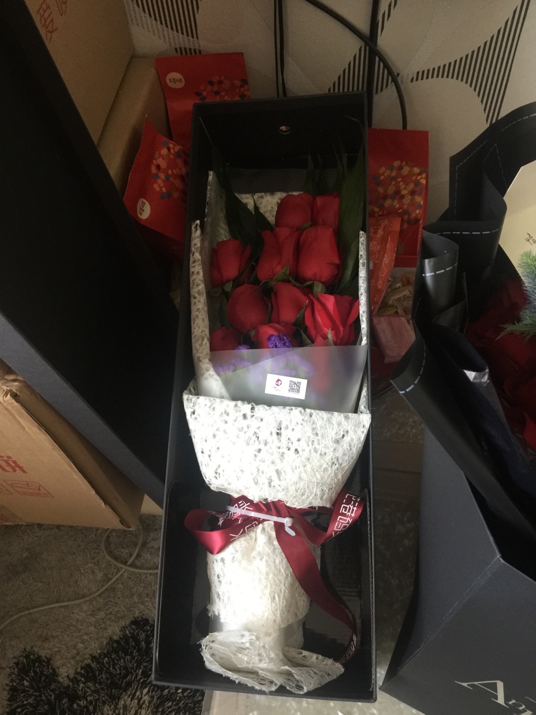 非常棒,给了老婆一个大大的惊喜,老婆看到也非常喜欢,绝对值!!!!!