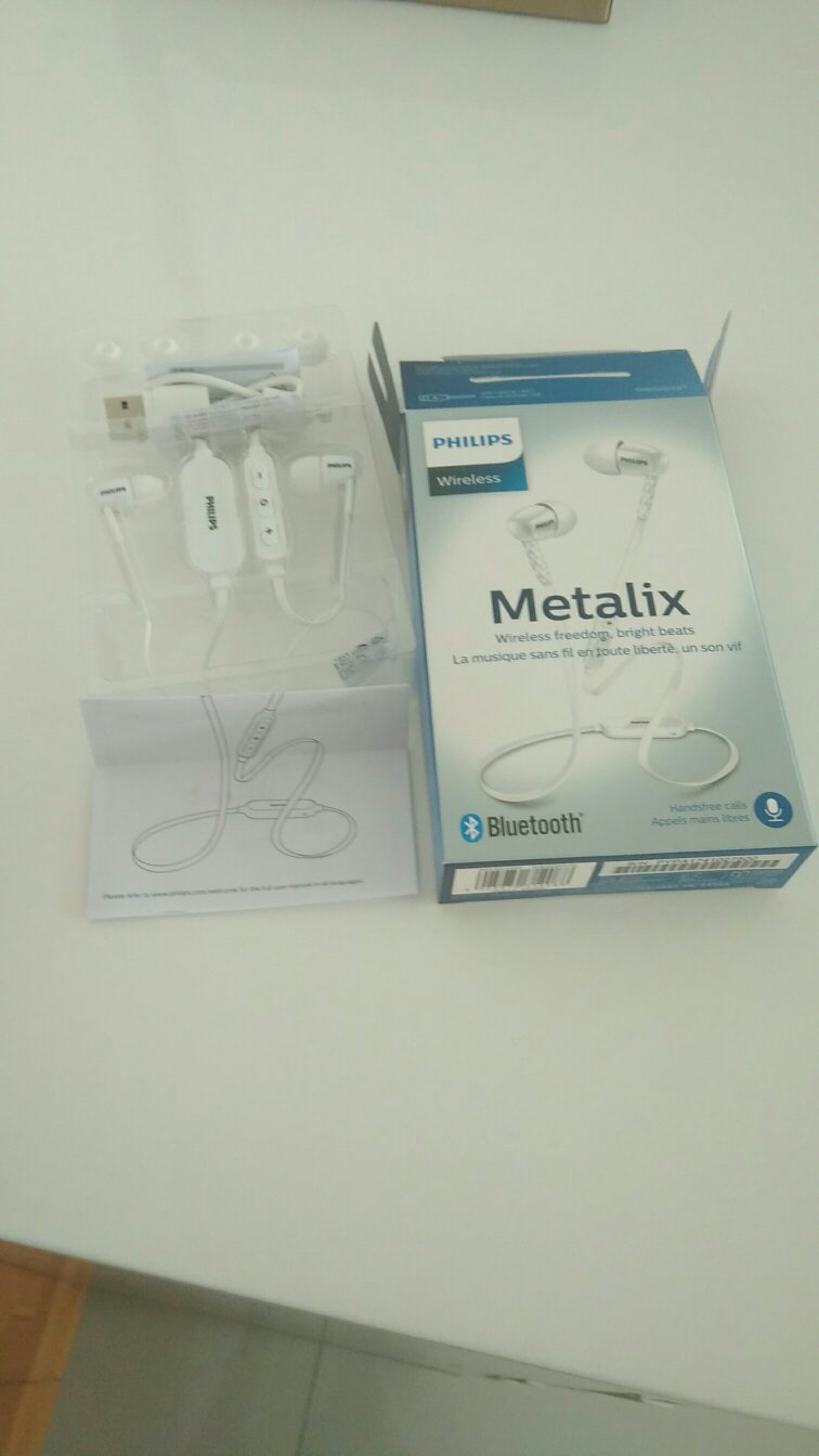 包装完好,物流给力,价格实惠,质量待使用后评价。