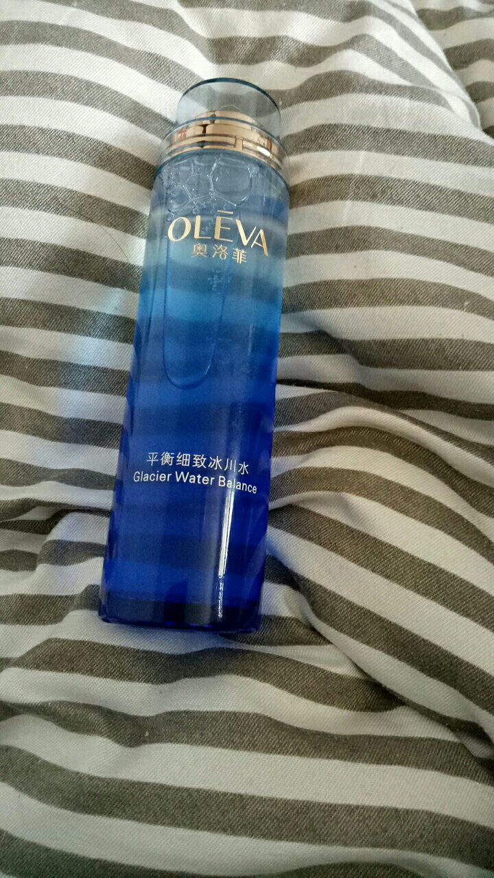 产品到了使用了下,感觉有股说不上来的味道,因为之前用过所以没在意,希望会越用越好,
