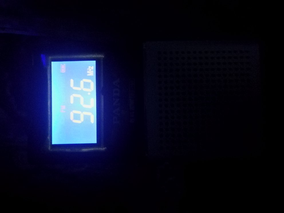 这是什么情况?这么粗糙?还是个牌子