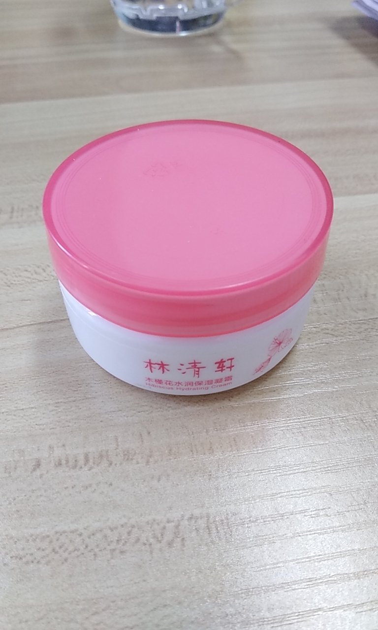 质量很好,我很喜欢,物流也是特别的快,我喜欢