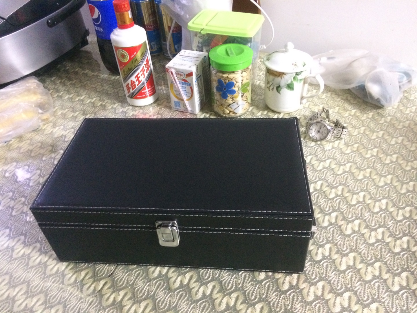 还可以,送人送礼很有档次,价格合理。春节配送,不错。