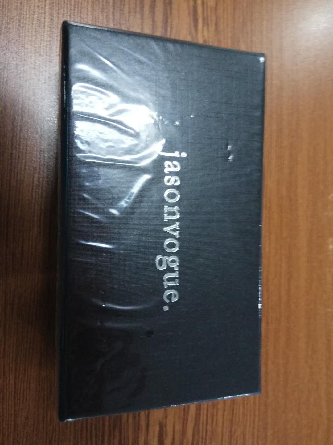 品相不错,虽然与图片有点色差,总体来说还是不错的