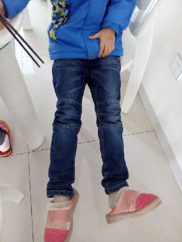 裤子质量好,双层的,穿起来很舒服,继续买你们的产品