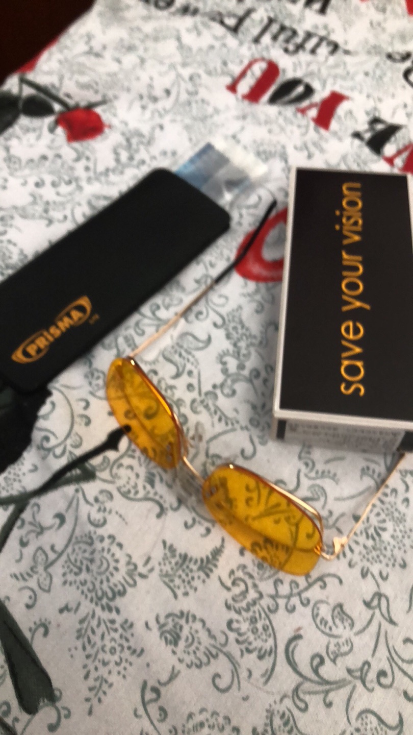 宝贝已经收到,用一下感觉很舒服,保护眼睛值得拥有。