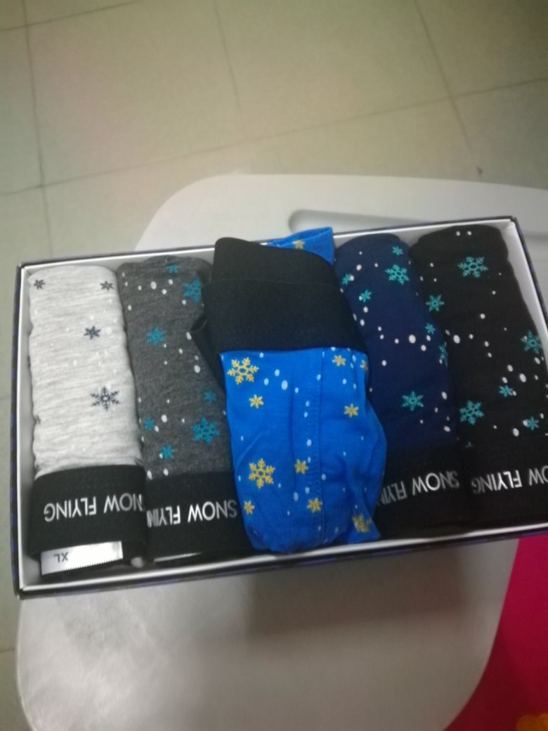 这个价钱能买到这样质量划算,摸起来很舒服
