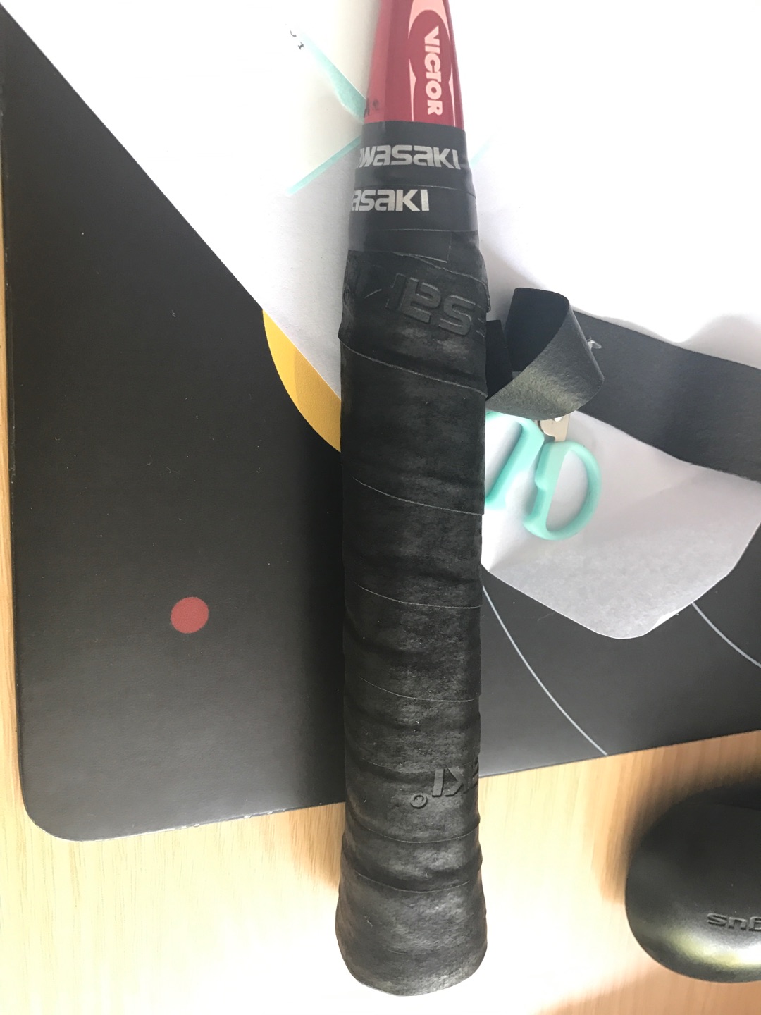 东西还可以 喜欢用磨砂的 再厚点就好了 偏长 剪掉了一截