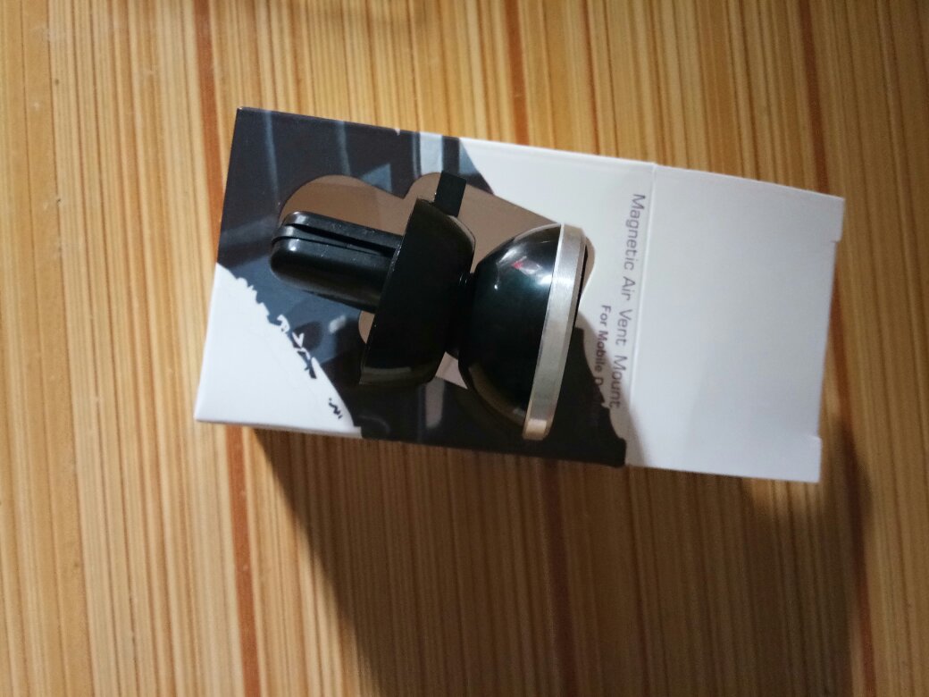 商城的东西还可以,而且送货速度又快。