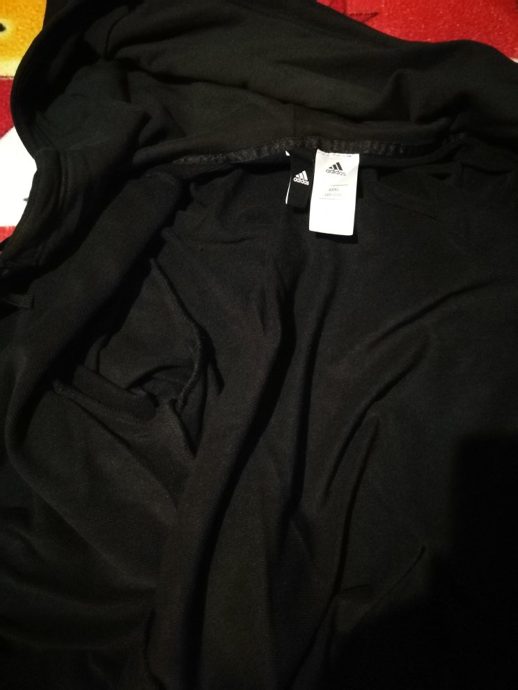 不错,大小刚刚好合适,衣服质量也不错。