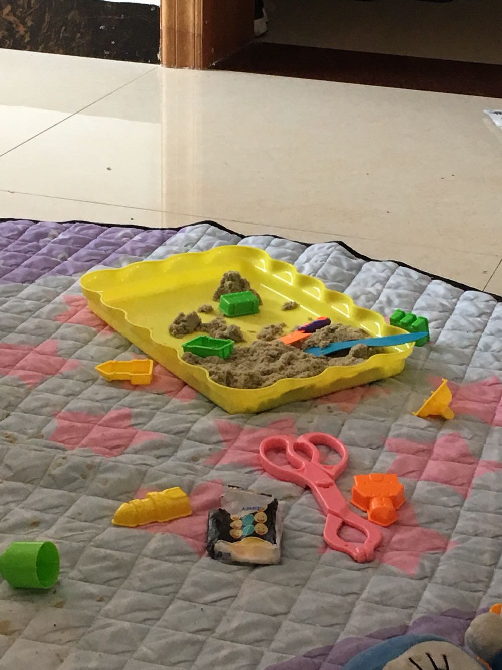 孩子很喜欢玩