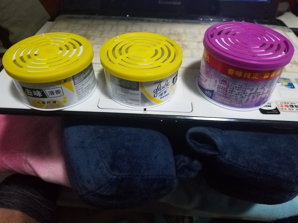 一直买自营的东西,也经常买到残次品,也就吃的喝的这这些小件东西还可以,大的东西真是各种毛病问题,不多说,只是做个万能评价