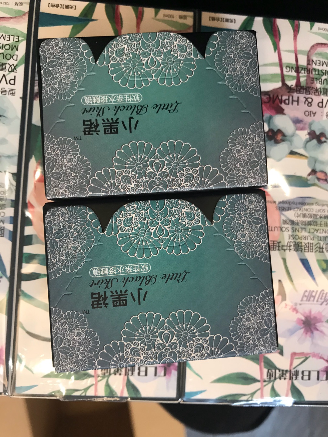 好看,买了一大堆 ,吨着。花色。