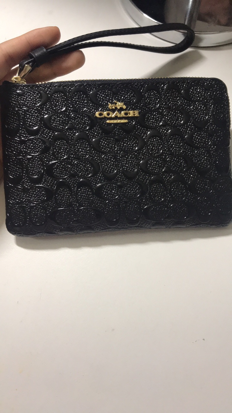质量不错,手感也很好,物流很快,比我想象的大些