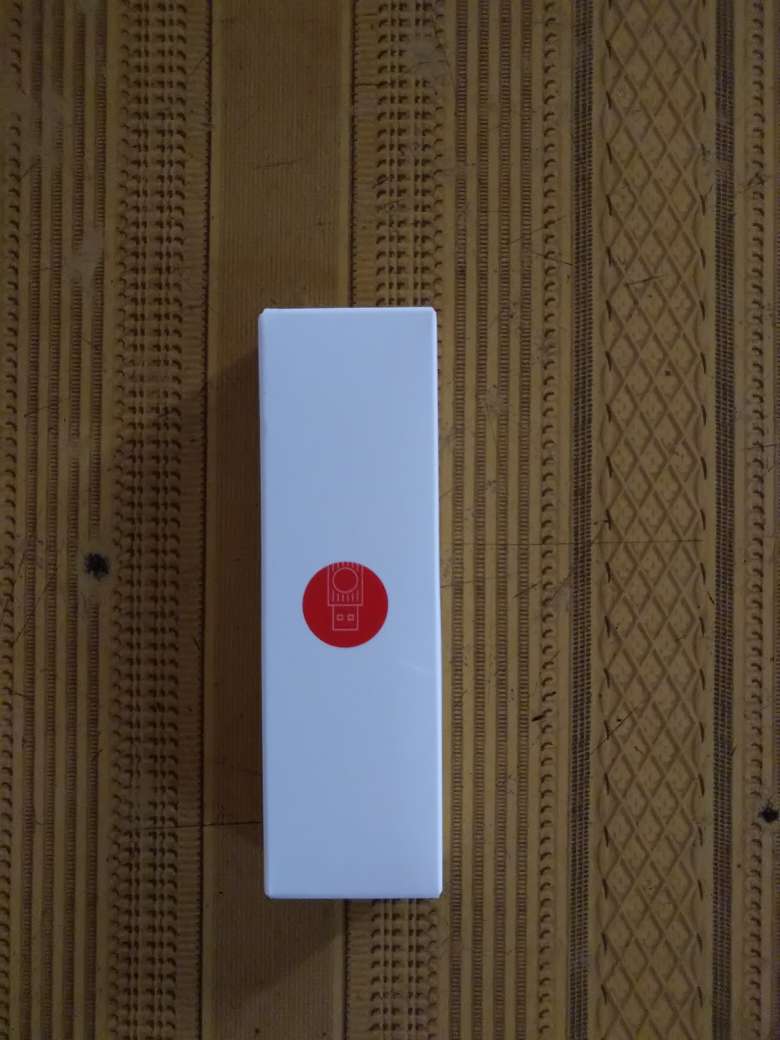 感觉这线比原来手机的还好(不相上下)