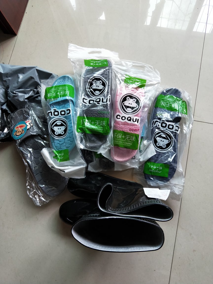 拖鞋非常好,穿上特舒服,老公特满意,有活动在买