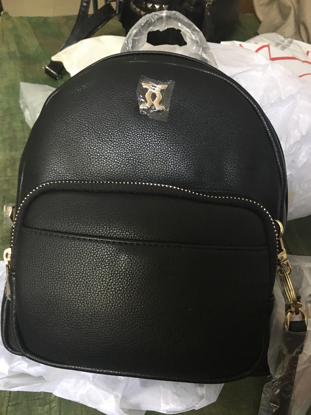 喜欢在上买东西,方便快捷,在家动动手指,不用出门,就送货上门,物流也很快