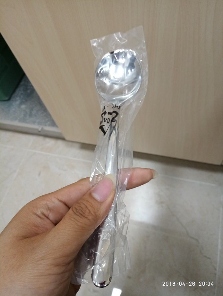 不错不错,勺子分量很足,物流也十分快。
