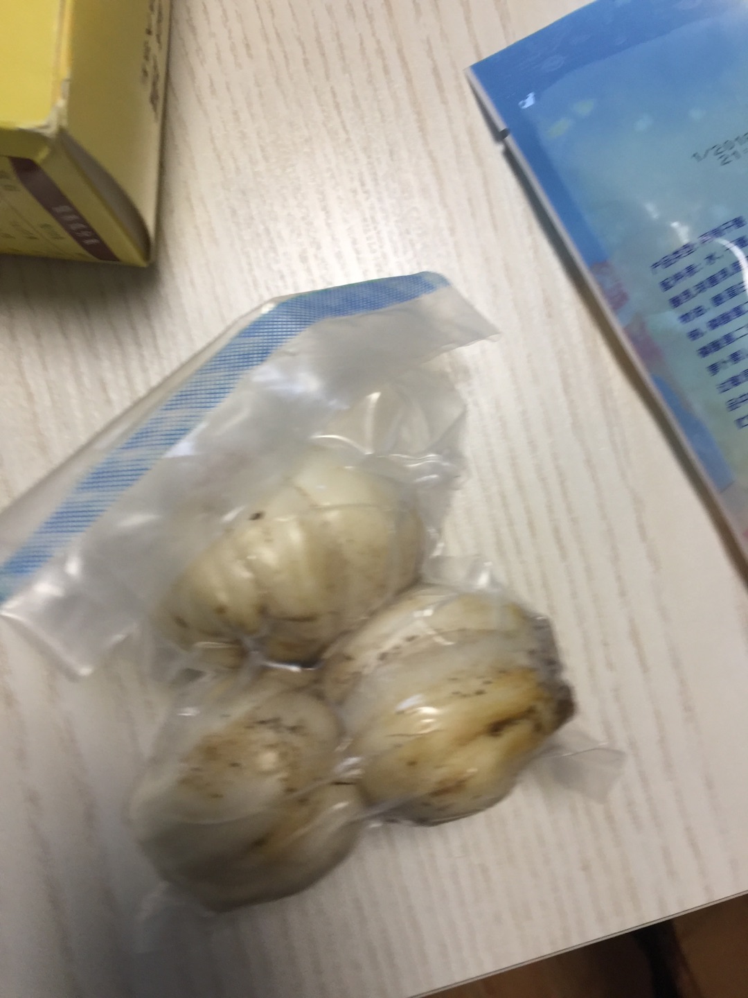 这个马蹄很不错,真的很不错,嗯,三个马蹄炒三盘菜,妥妥的