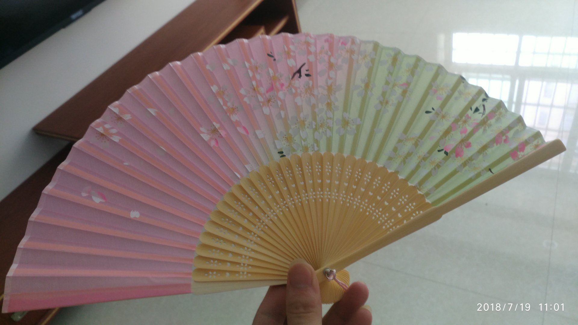 可以是可以,但扇子太小了吧
