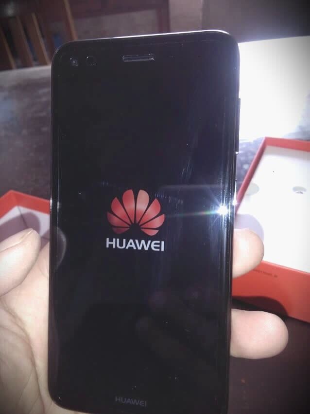 特别不错,送给家里人用的,很实惠,爸爸特别喜欢,这个手机大小拿着合适,特别喜欢