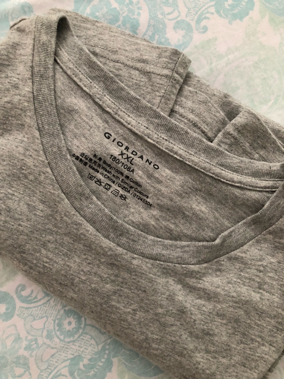 棉的,做睡衣家居服很舒服