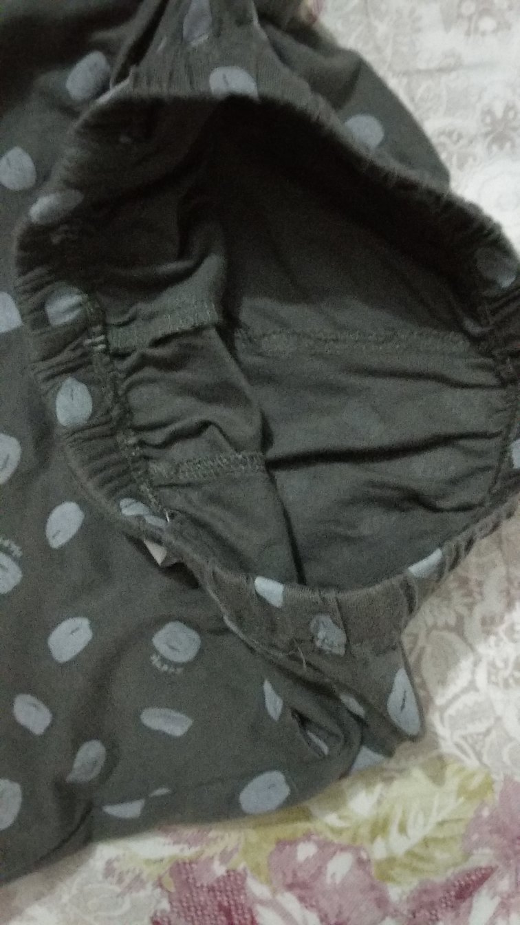 穿上了,衣服洗了,还可以质量不错,休闲