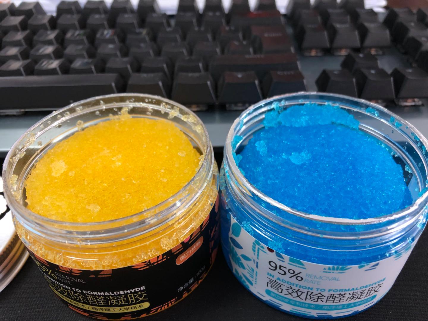 很不错的设计,外观很漂亮,除味效果明显,特别是黄色膏体看起来特别舒服,一下买了2盒 嘿嘿,味道淡淡的 有股水果的味道 赞一个