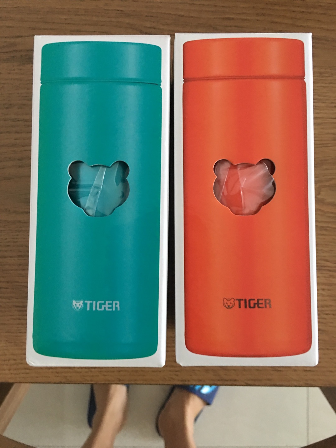 特价买的情侣杯,希望保温效果长久些