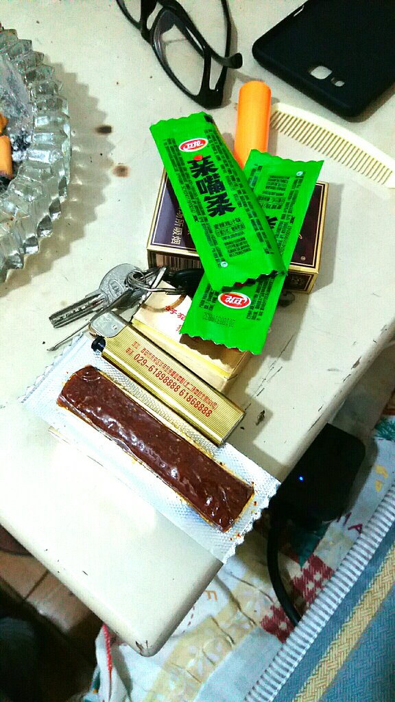 过瘾打游戏来一根立马精神了