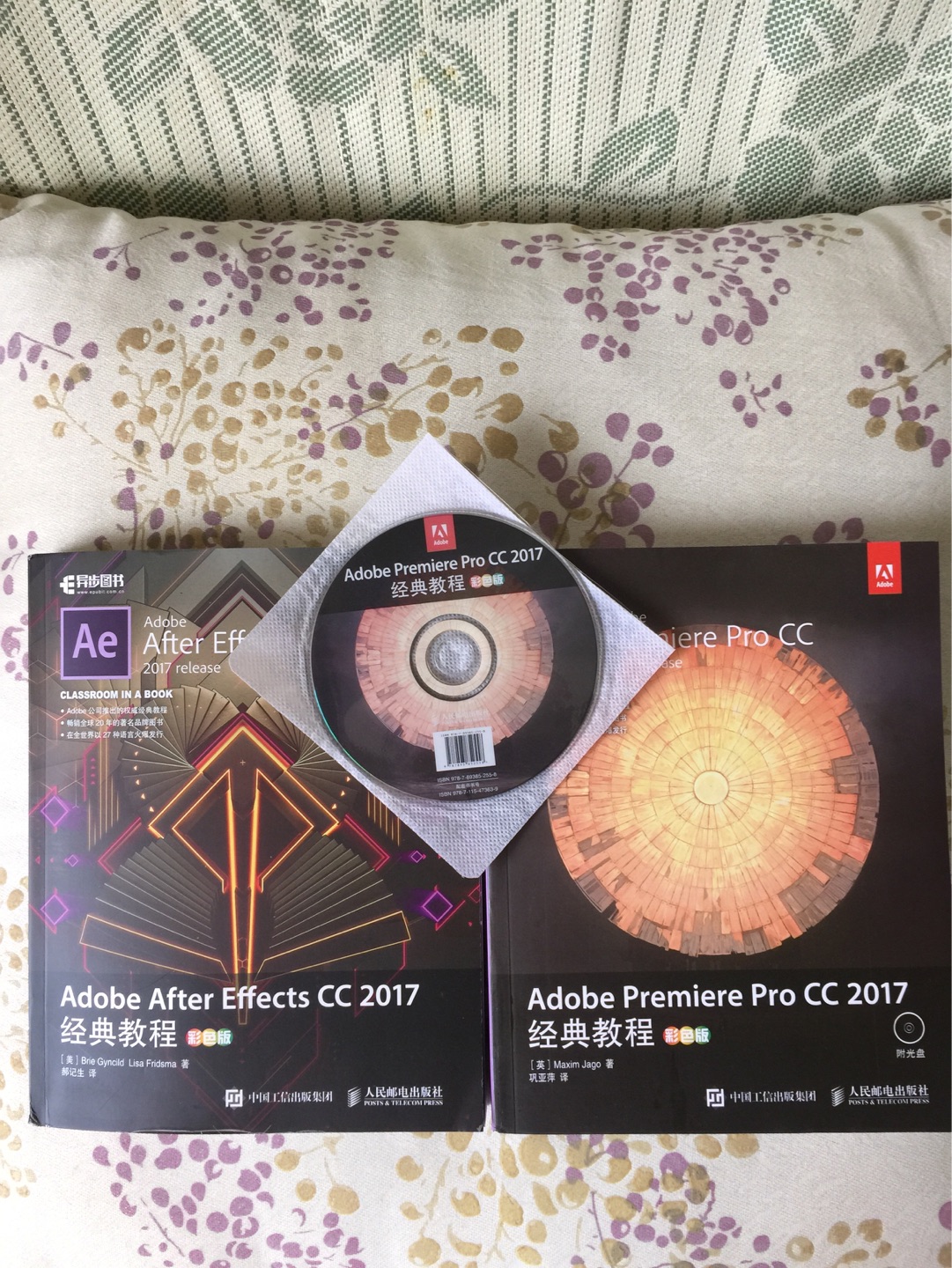 刚好今年下半年老年大学开了Pr课,买来作为上课教材使用。老夫聊发少年狂,心中有个梦,剪辑一部自拍电影。如果晚生二十年,那有张艺谋们什么事,一边凉着去吧!