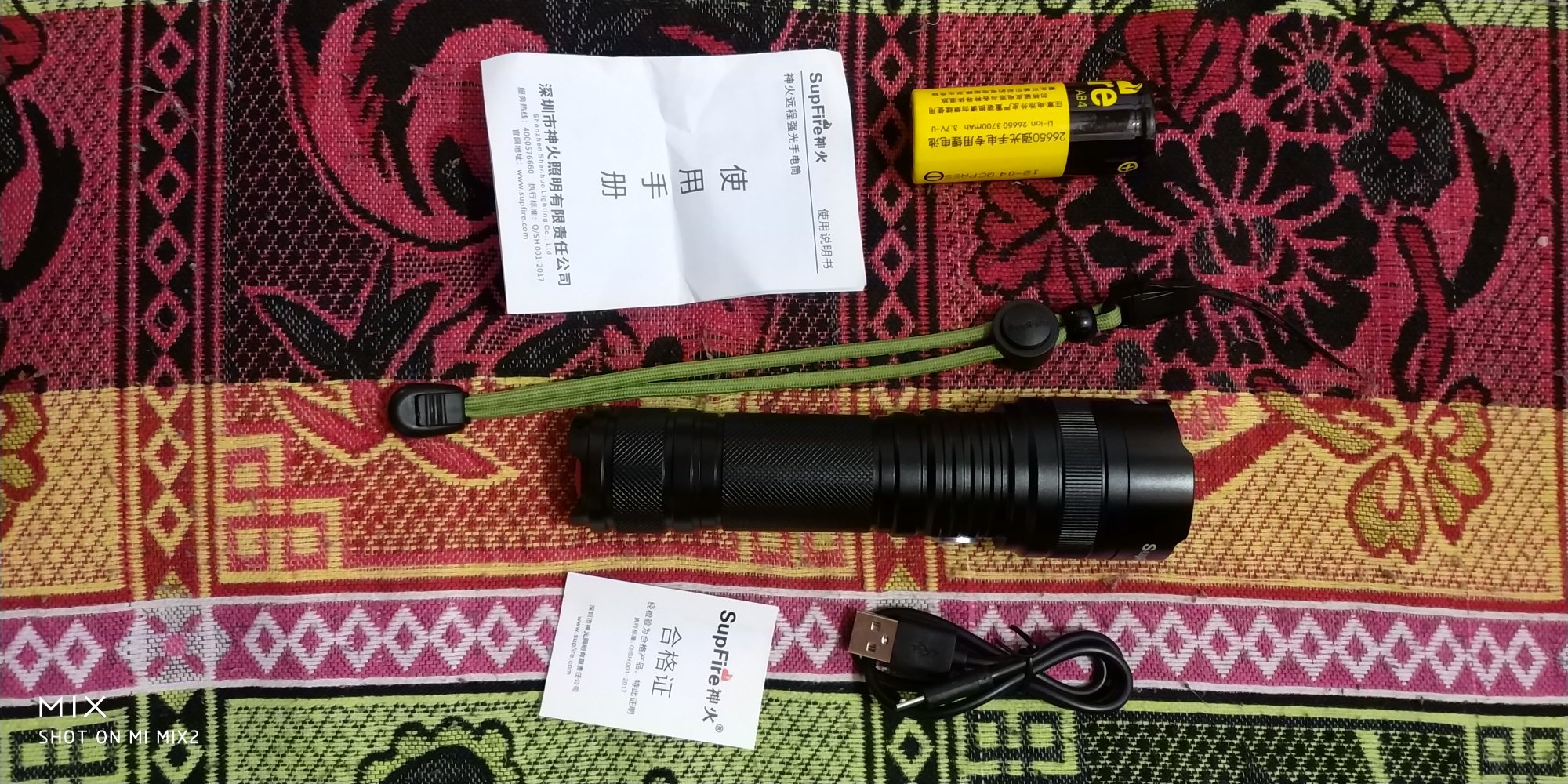 不好,价格比C8-R5贵很多,但效果还没C8-R5好,本来想退的,想了想算了,留下吧。