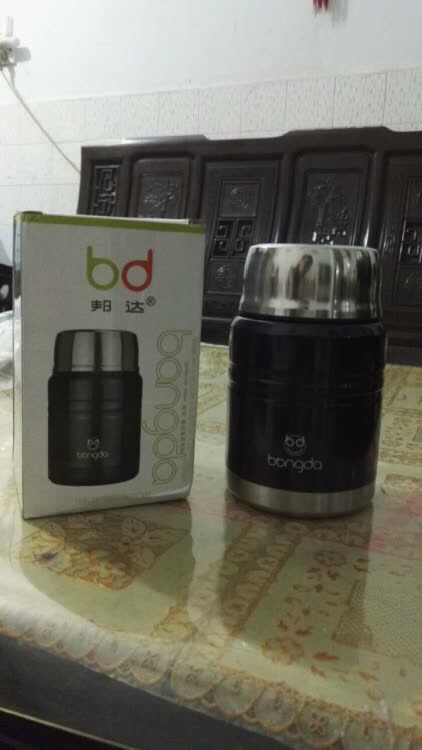 质量看起来很好,包装也特别好,很喜欢,买了两个以后带饭用,物流很快,点赞。。。