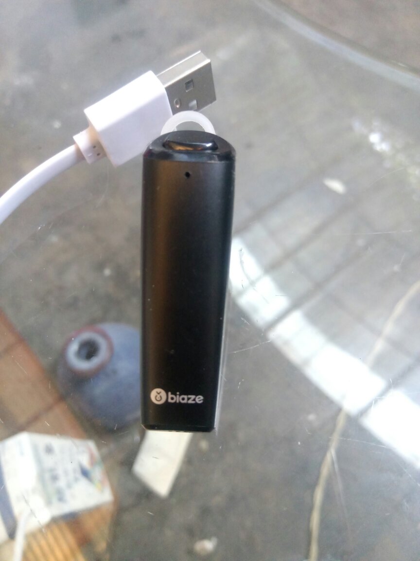 还可以,价格便宜,声音反正是一分价钱一分货吧!不要要求太高