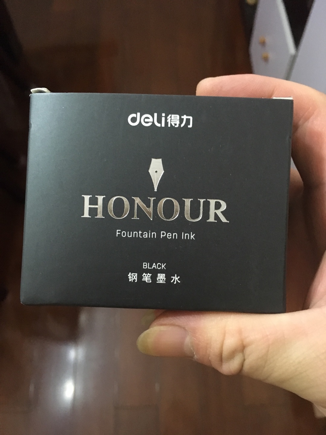 很好用的配套用品 包装盒子也精美