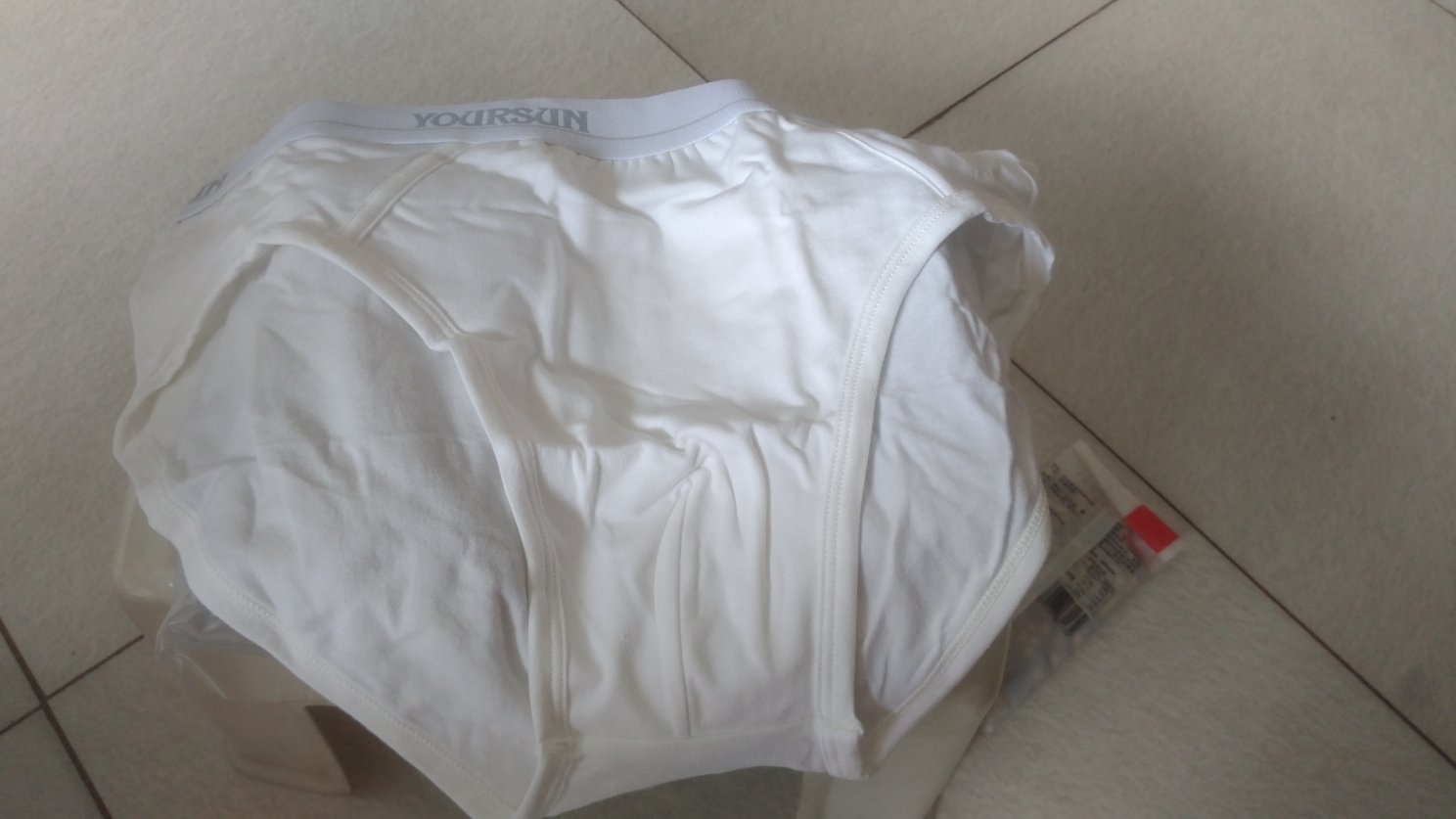 很好,这个最舒服,宜而爽质量好,穿很多年了,优惠还会买。