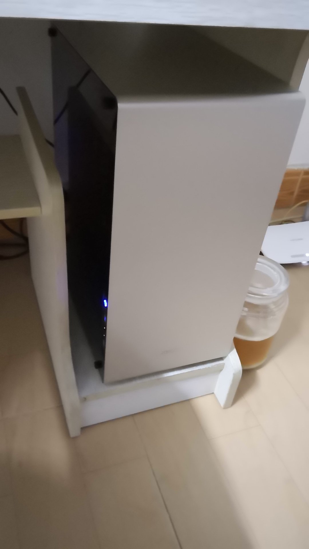 还好吧,别想太多,一条普通的线而已