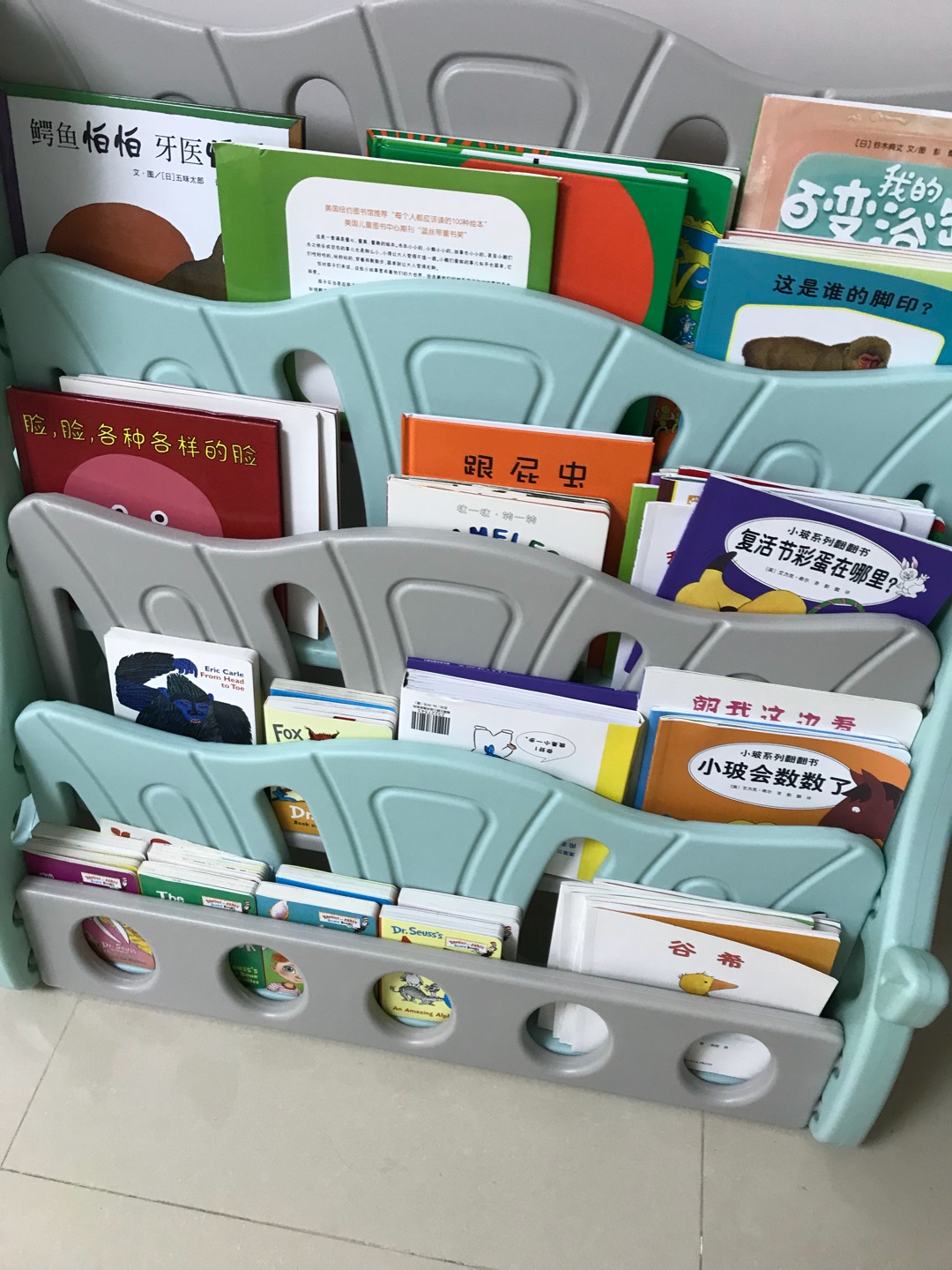 不错,很适合宝宝看,从小就开始亲子阅读,培养宝宝的阅读习惯~活动时买的,很优惠~