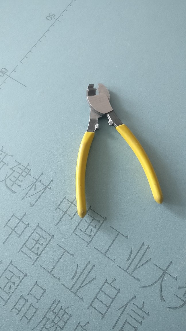 耐用,剪起来挺快的