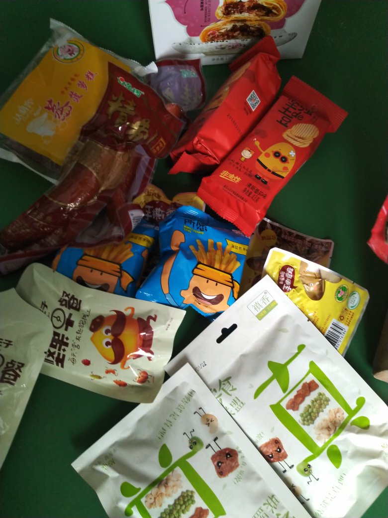 宝贝不错呦!!!太好吃了!味道很赞!搞活动买真不错,便宜!!支持!也给快递点赞!!!