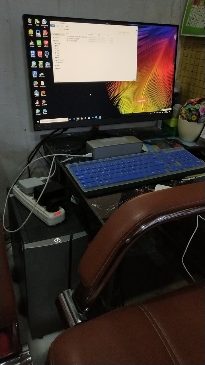 用了一段时间了,才来评价,偶尔会有点小卡,总体上还是不错的。